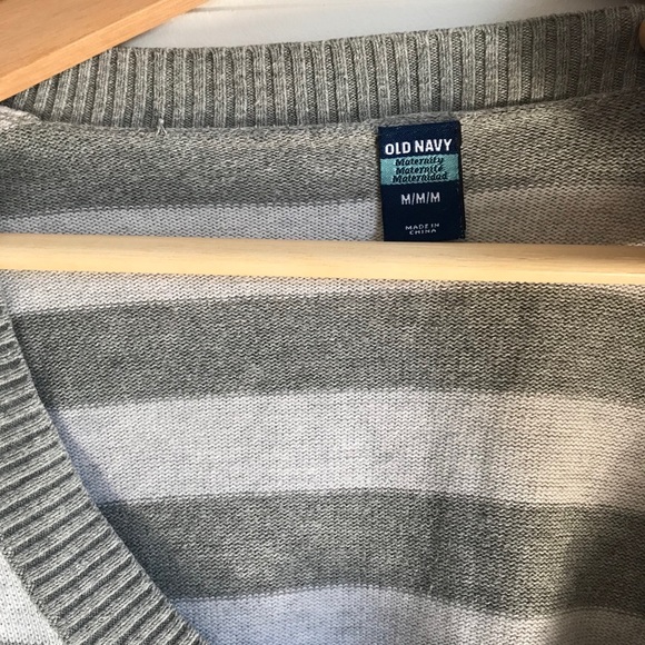 Maternity top lot - Picture 8 of 8